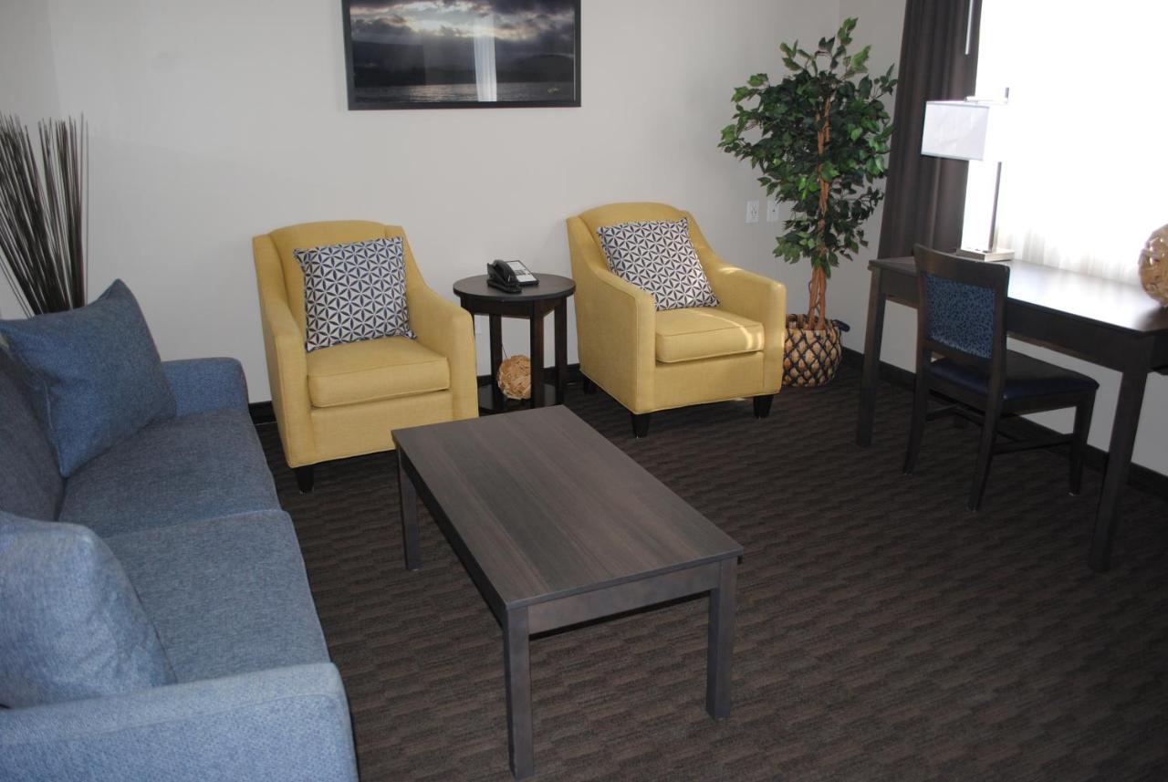 Days Inn & Suites By Wyndham Lindsay Buitenkant foto